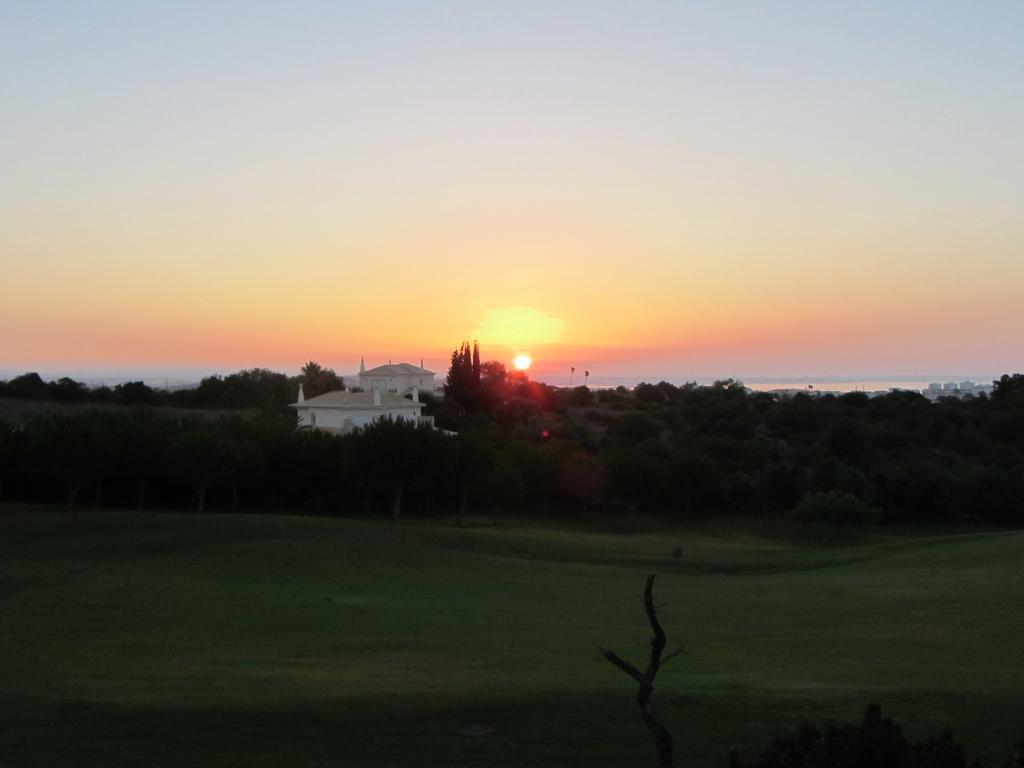 Fairviews Villa On Boavista Golf Resort Лагос Стая снимка